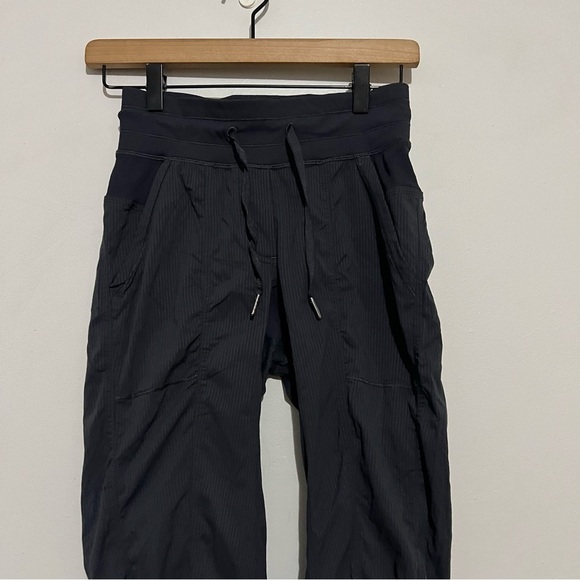 Lululemon Street To Studio Pant II *Unlined 28"
Dark Carbon size 2 - Picture 8 of 8